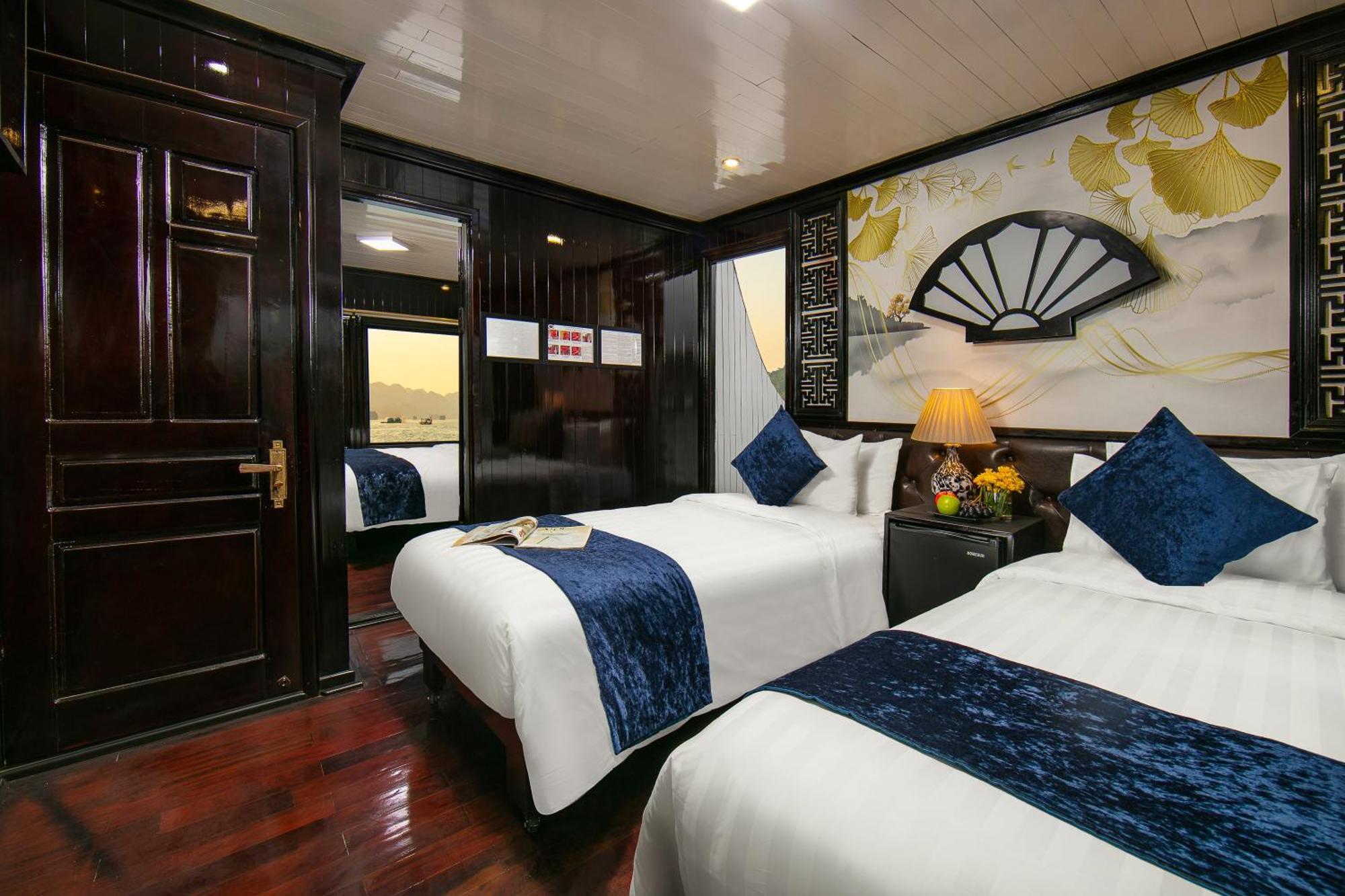 Hotel Fantasea Imperial Cruise Hạ Long Exterior foto